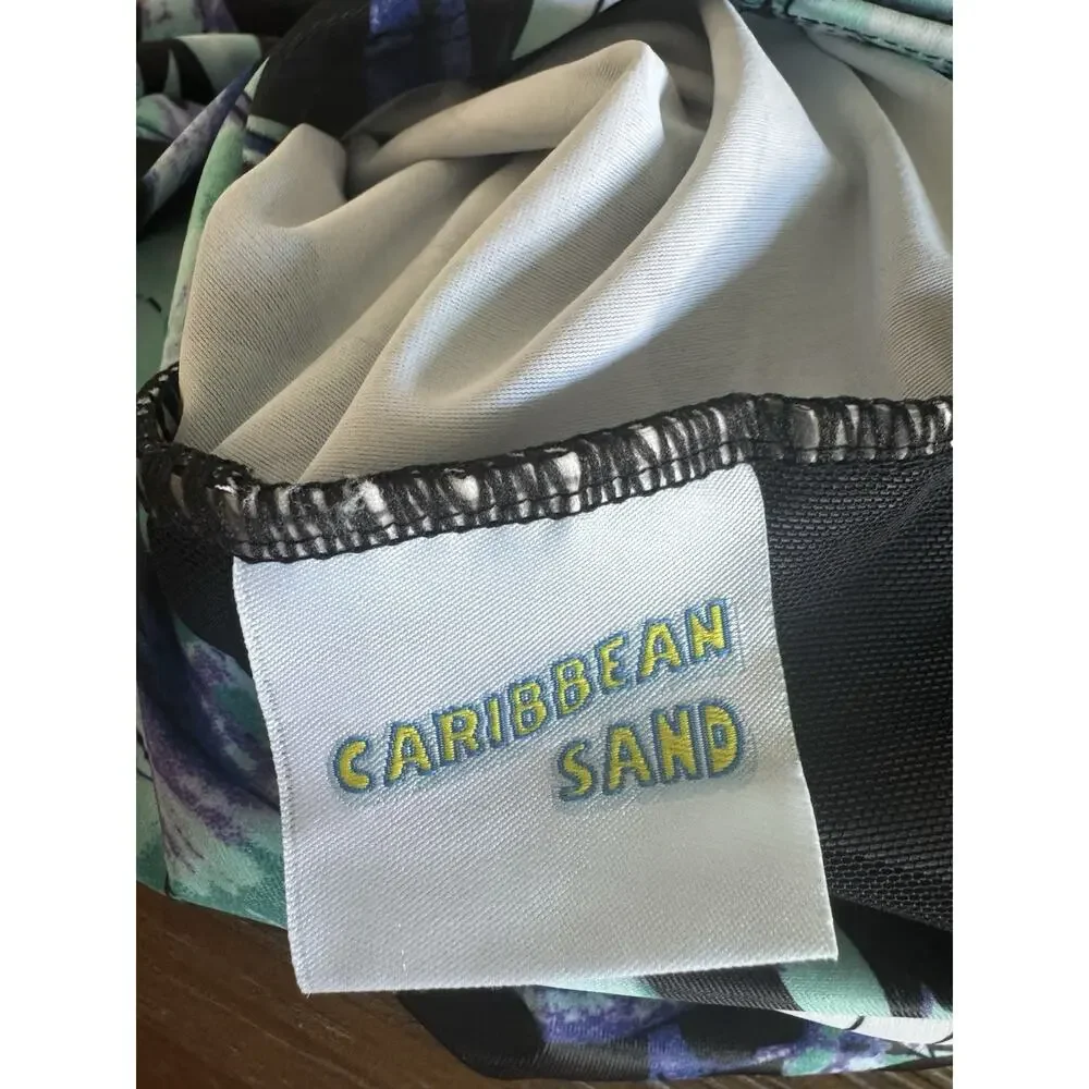 Women’s Sz 18W Caribbean Sand Swim Top Beautiful